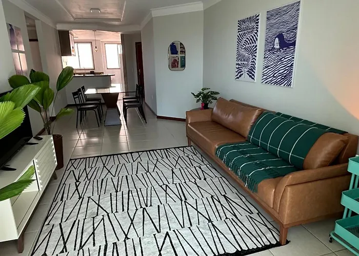 Apartamento Na Praia Do Morro - Condominio Praia Da Maruja - Na Quadra Da Praia